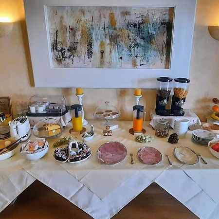 B&B Villa Fiorini Moniga del Garda Extérieur photo